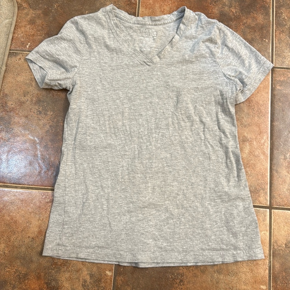 Gray Tshirt